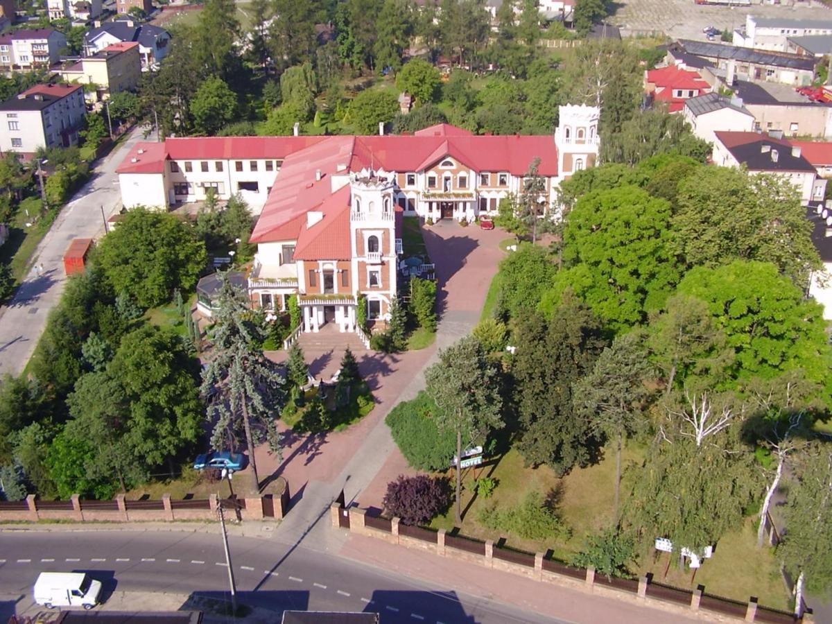 Hotel Zameczek رادومسكو المظهر الخارجي الصورة